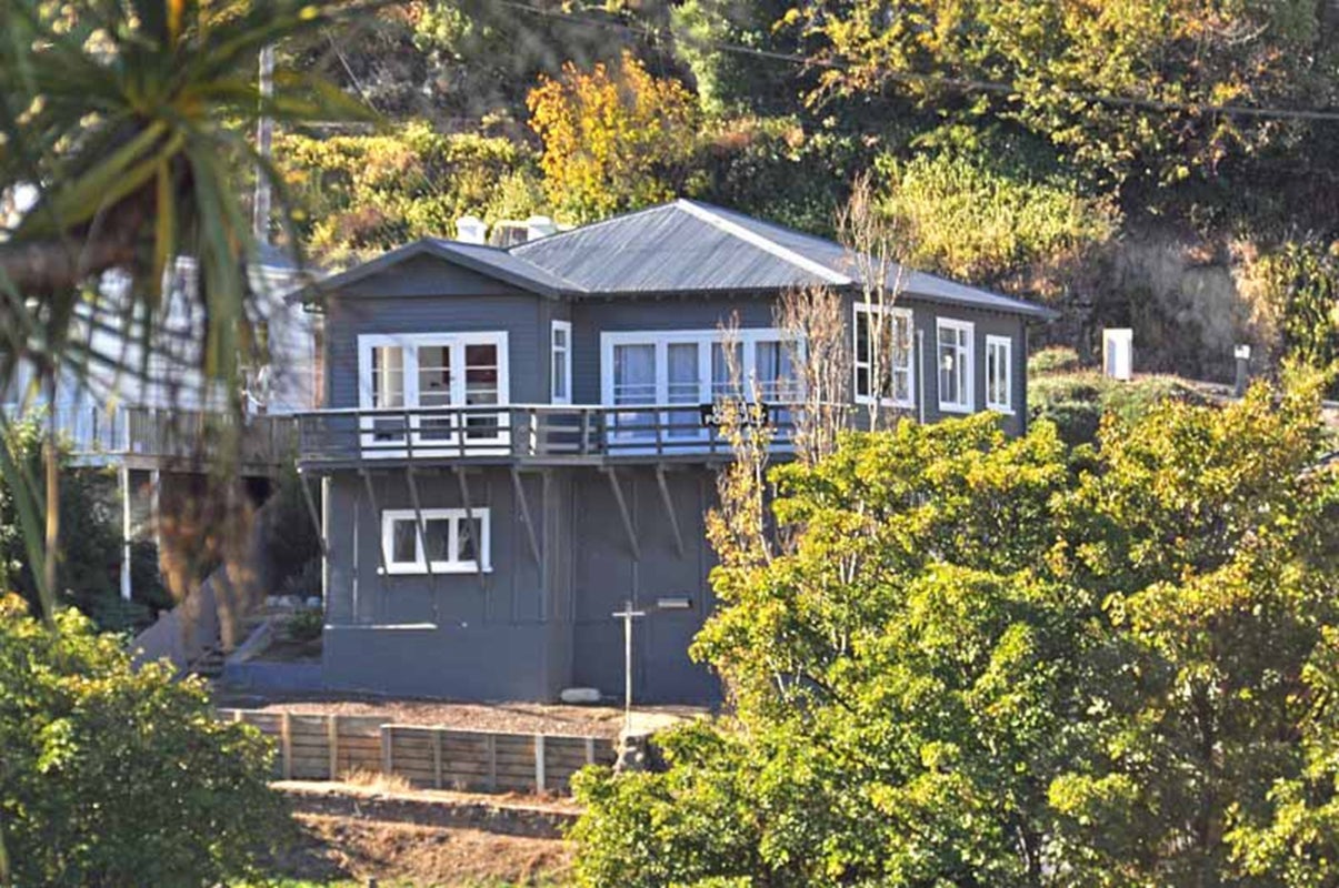 11 Selwyn Road, Lyttelton, Lyttelton - Carousel 1