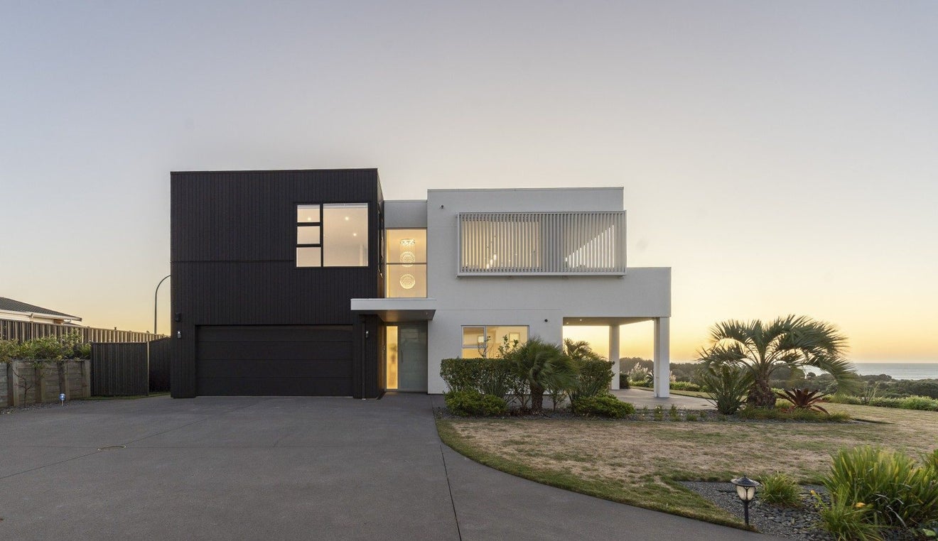9B Impact Avenue, Bell Block, New Plymouth - Carousel 1