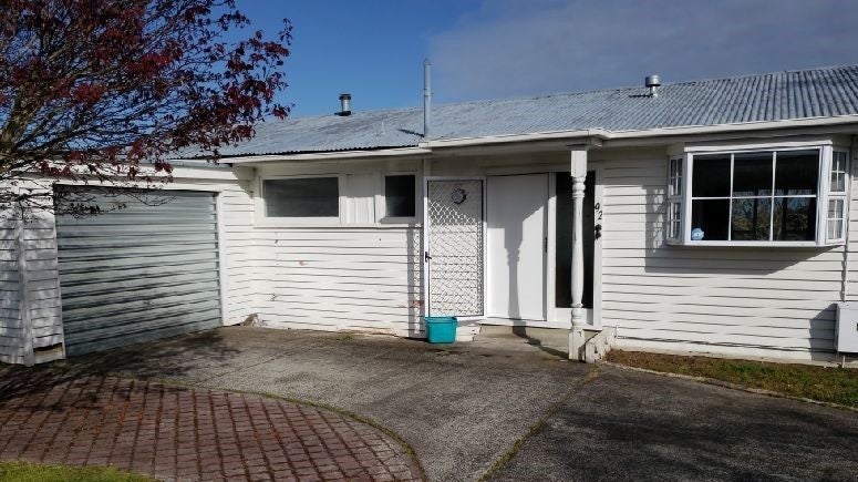 92 Houchens Road, Glenview, Hamilton - Carousel 2