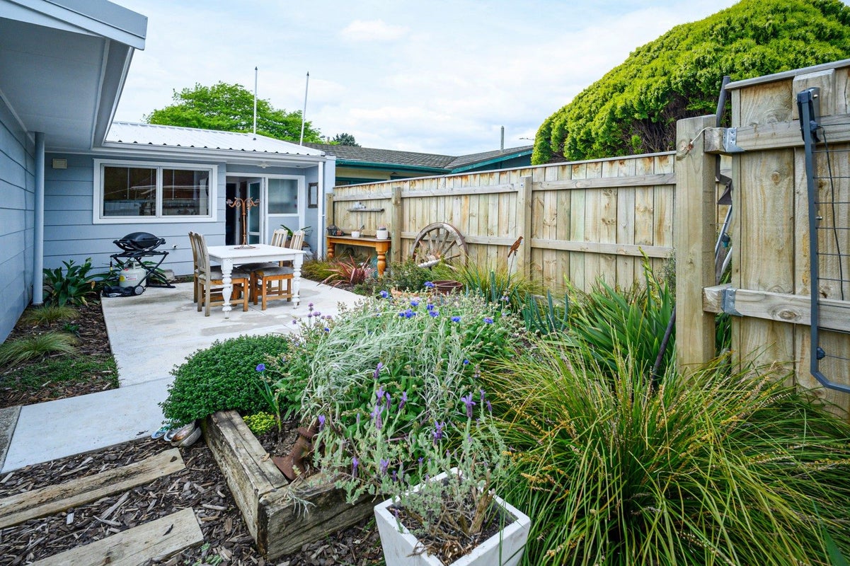 3/131 Flaxmere Avenue, Flaxmere, Hastings - Carousel 1