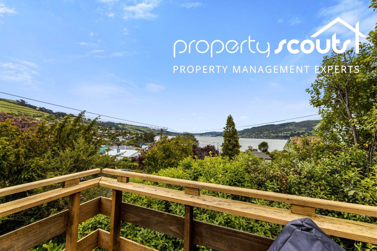 5 Marett Street, Macandrew Bay, Dunedin - Carousel 2