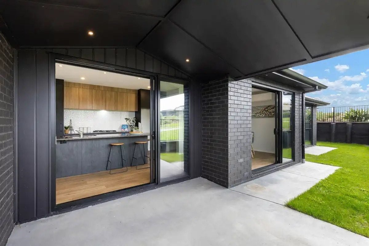 2 Te Ia Terrace, Cambridge, Cambridge - Carousel 2