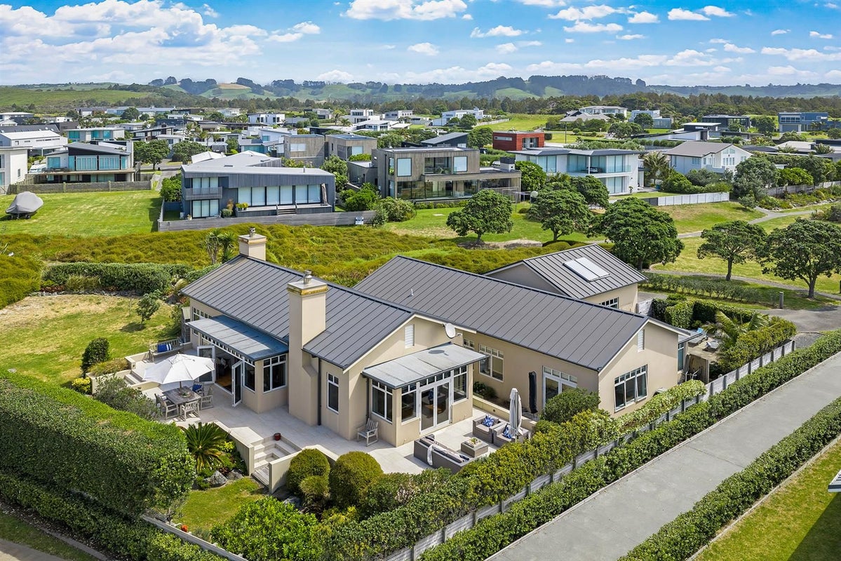 89 Kewai Street, Warkworth - Carousel 1