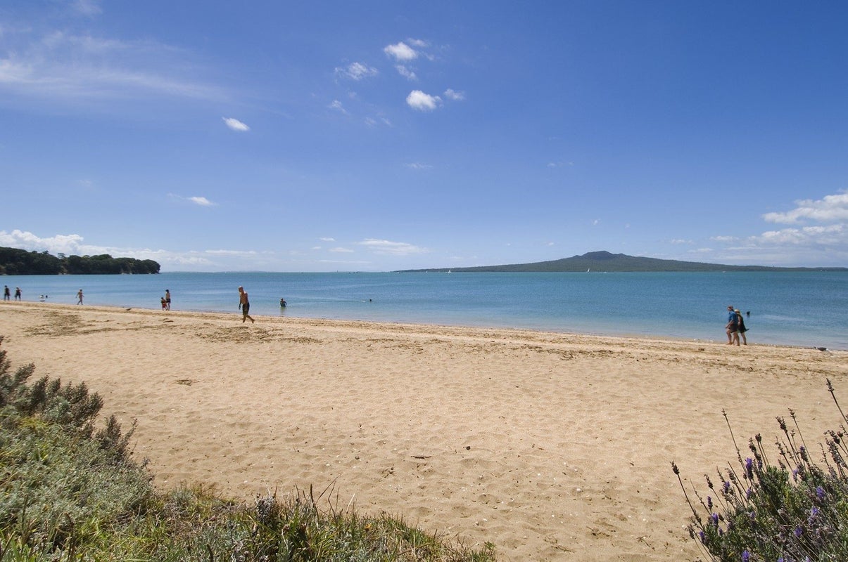 42 Cheltenham Road, Devonport, Auckland - Carousel 2