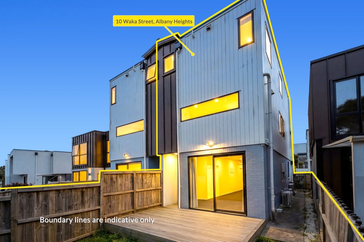 10 Waka Street, Albany Heights, Auckland - Carousel 2