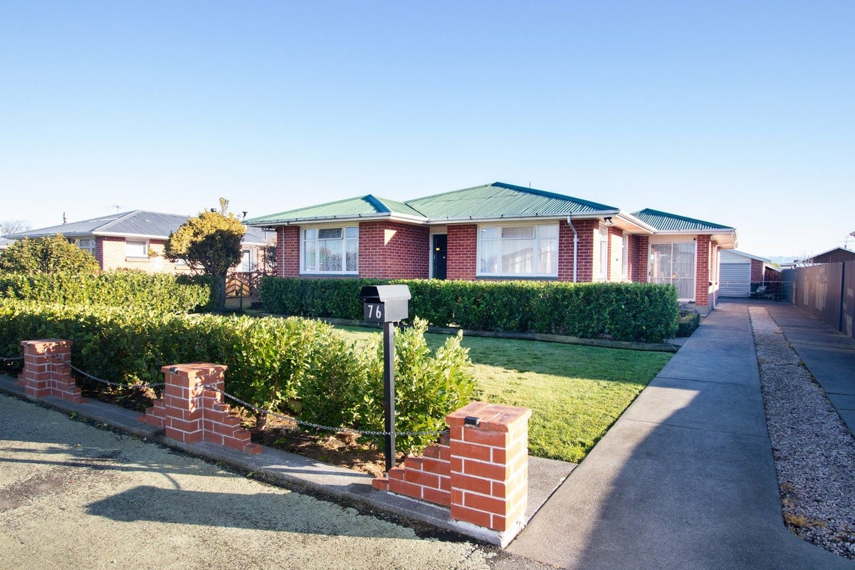 76 Grove Street, Tinwald, Ashburton - Carousel 1