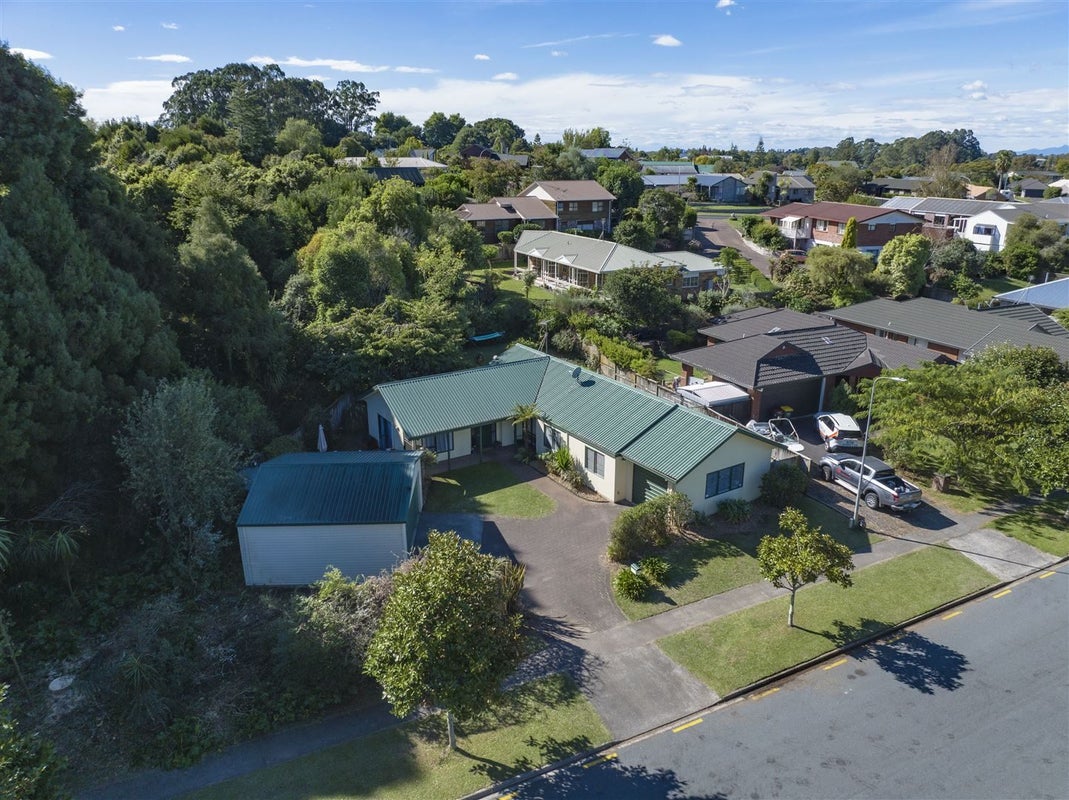 36 John Webb Drive, Glenview, Hamilton - Carousel 18