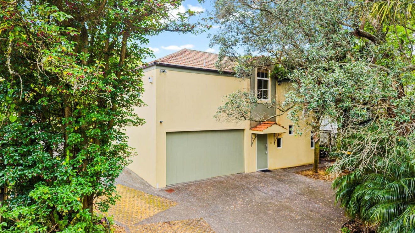 313 Mt Eden Road, Mount Eden, Auckland City, Auckland - Carousel 1