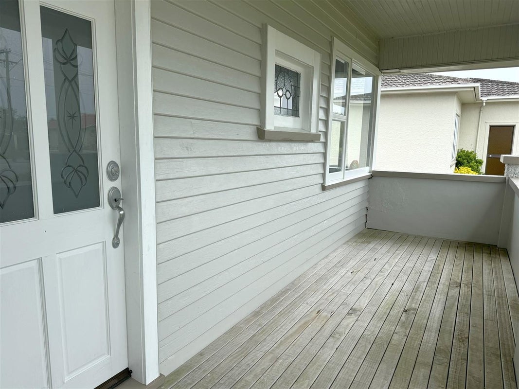 8 Robinson Street, Blaketown, Greymouth - Carousel 20