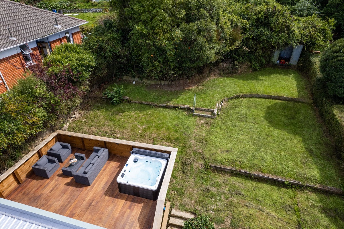 28 Seaview Terrace, Kew, Dunedin - Carousel 19