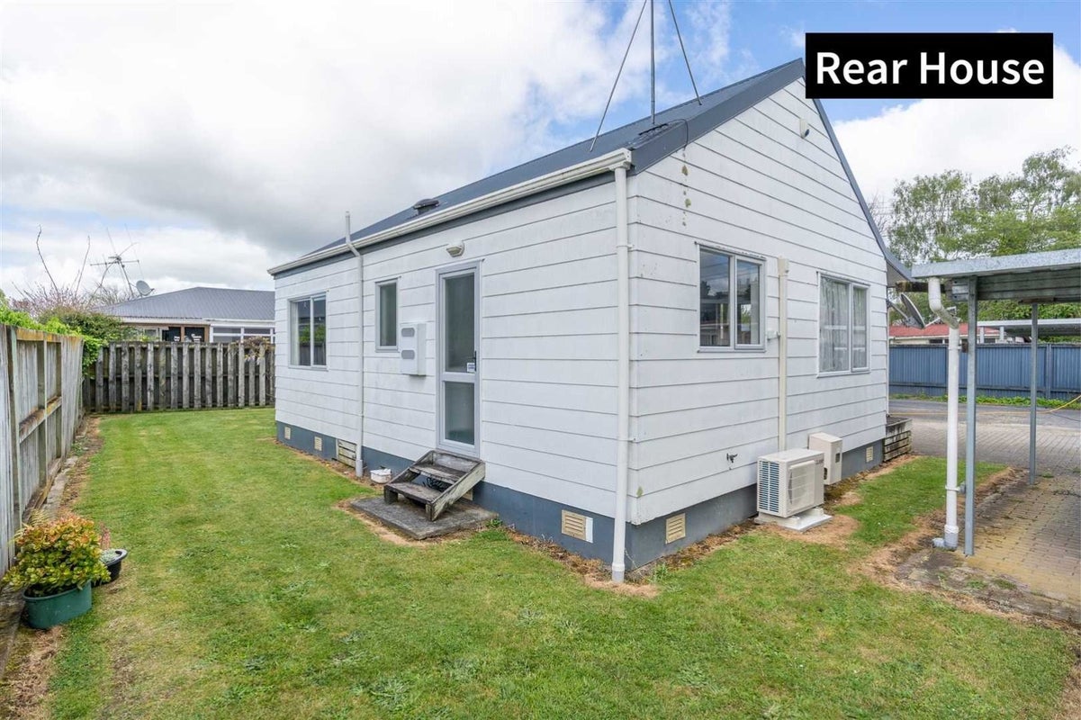 10 Vesty Avenue, Hillcrest, Hamilton - Carousel 2