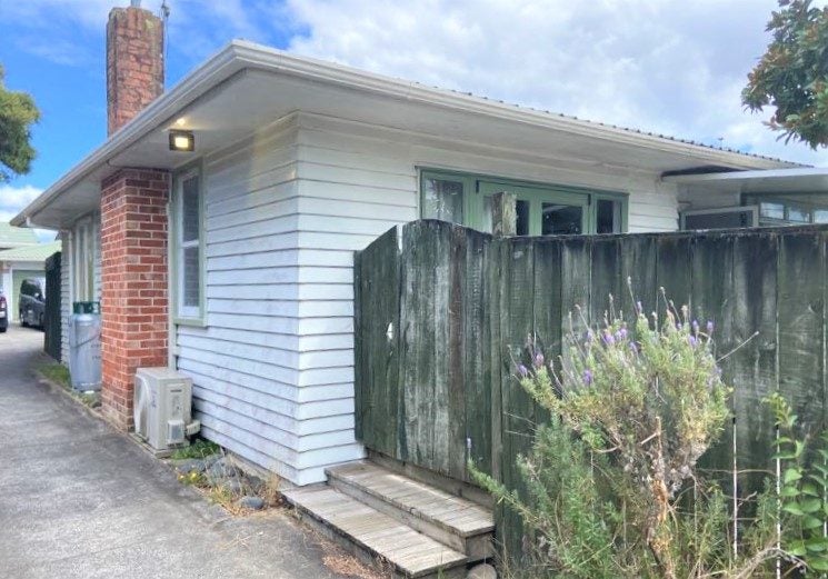 10 Duncan Avenue, Te Atatu South, Auckland - Carousel 17