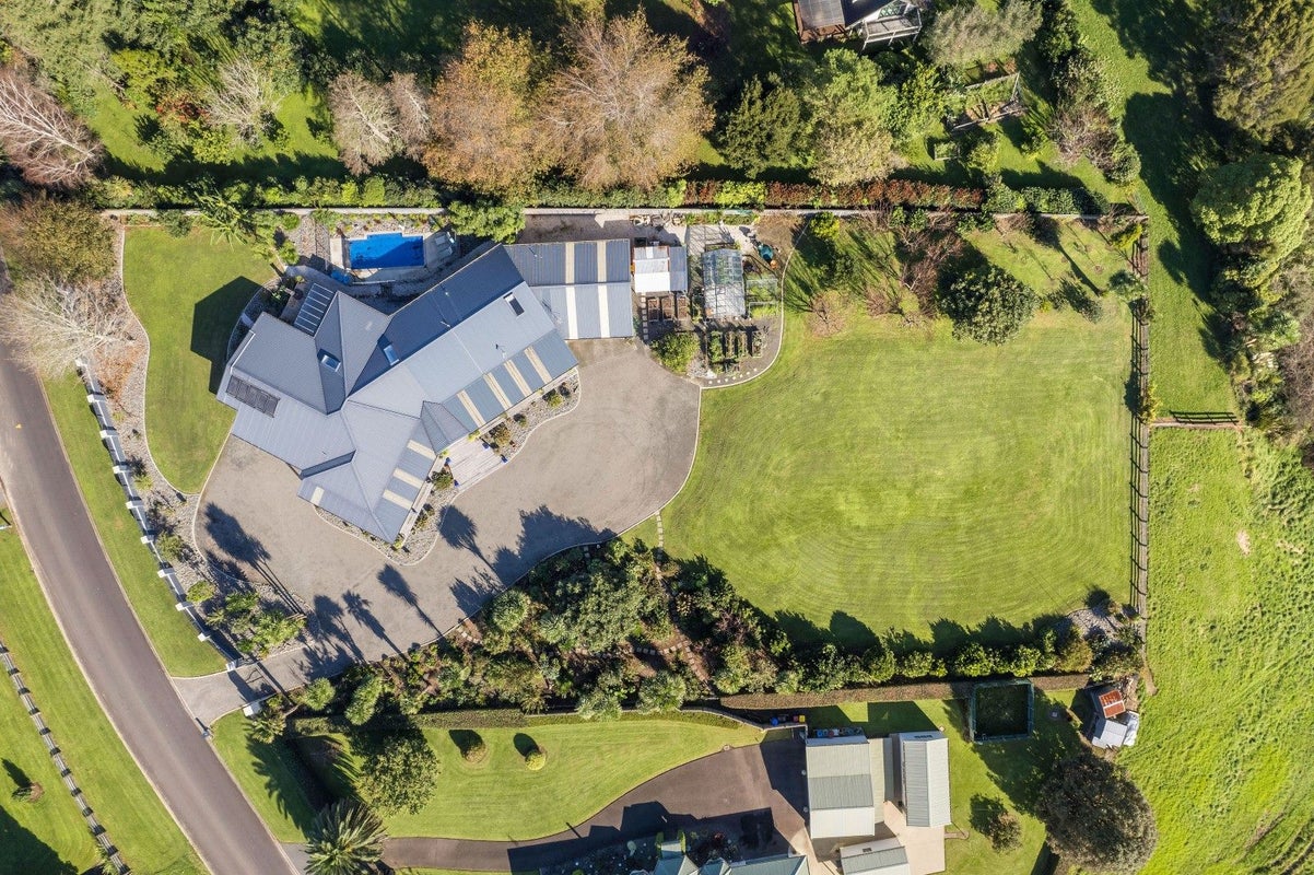 365 Tuapiro Road, Tahawai, Katikati - Carousel 35