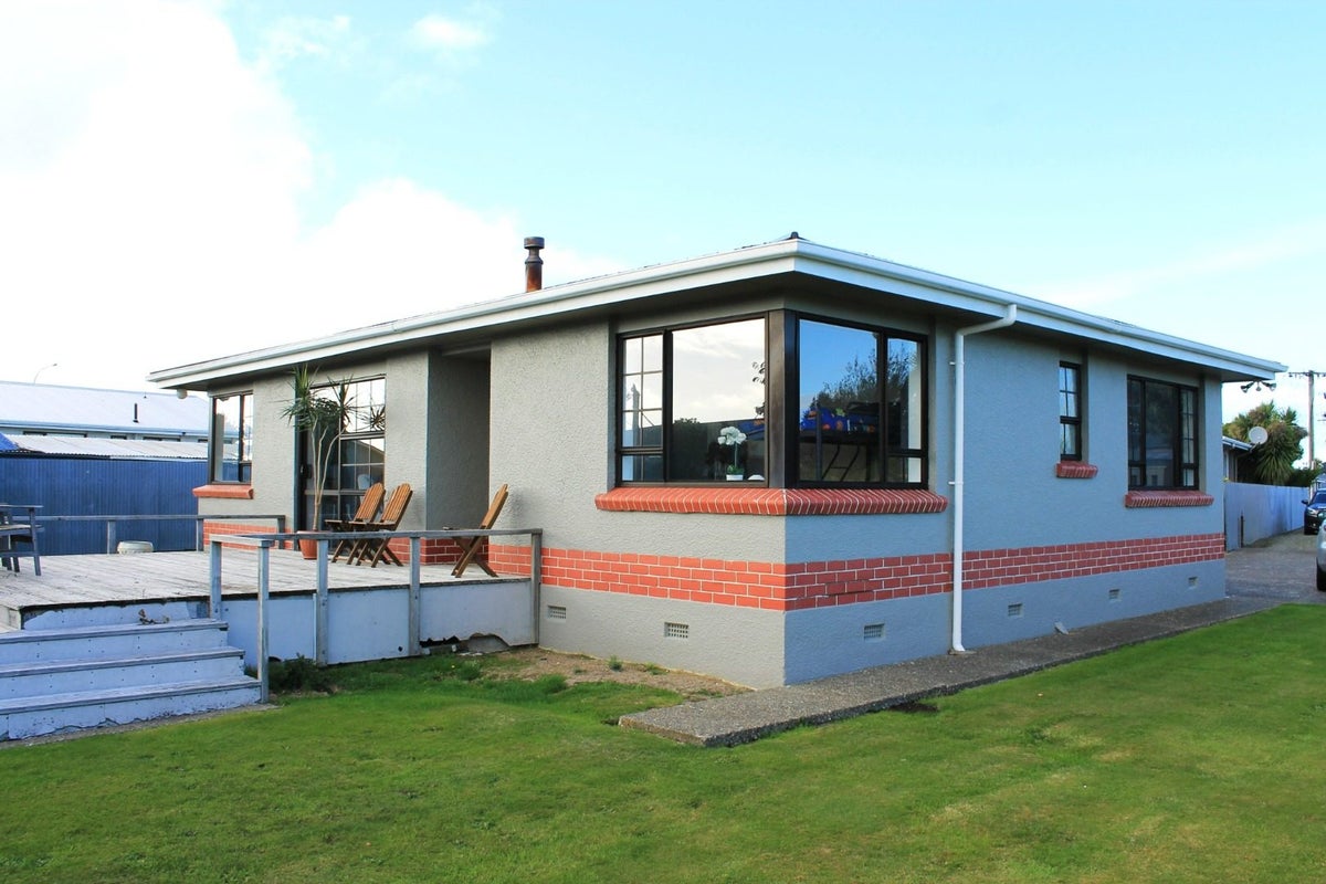 10 Stirrat Street, Kingswell, Invercargill - Carousel 2