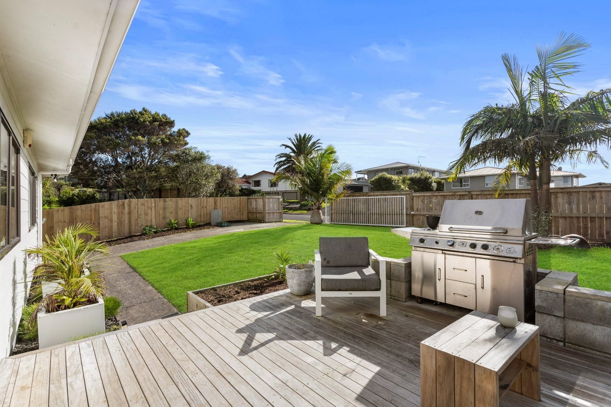 63A Albatross Road, Red Beach, Whangaparaoa - Carousel 2
