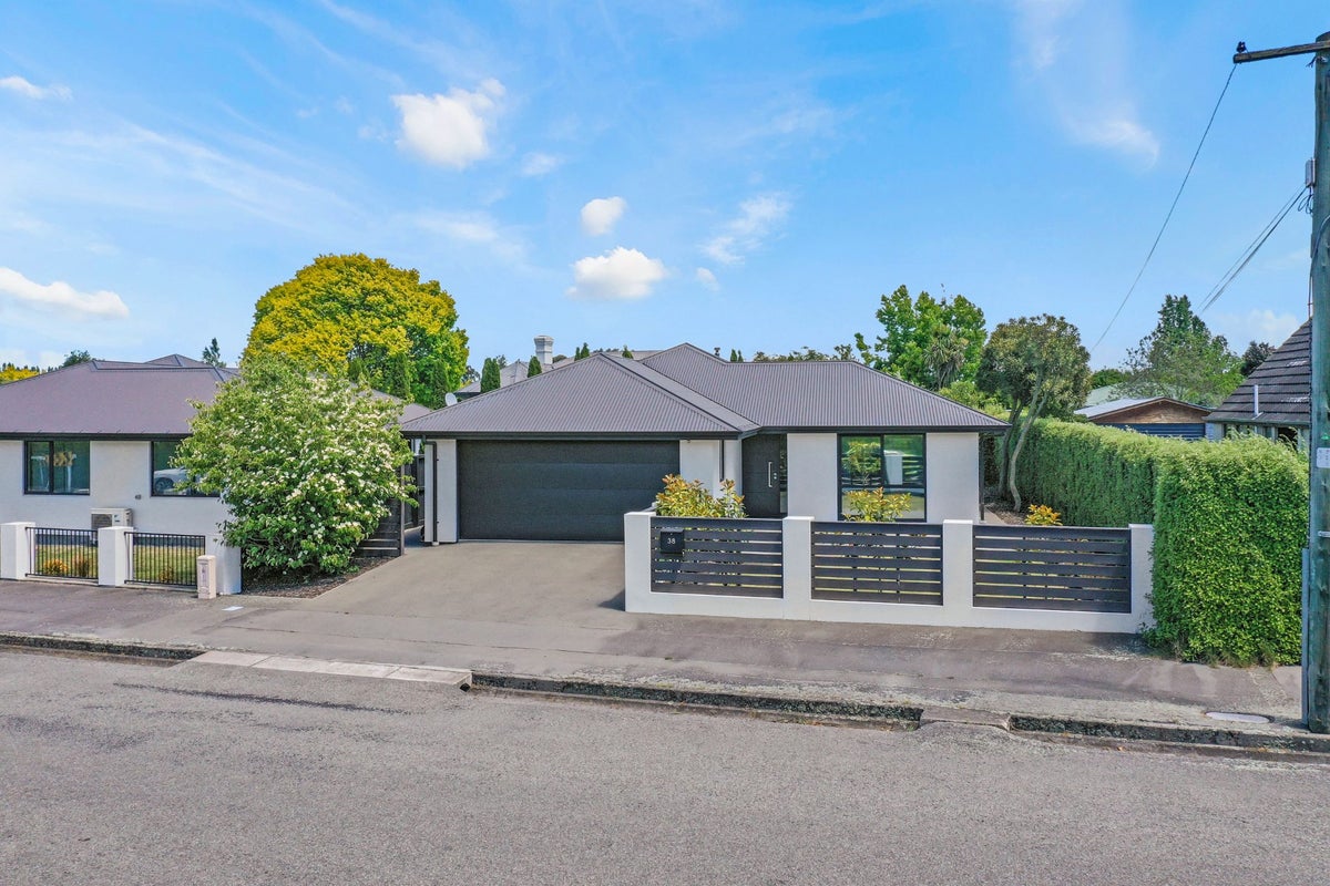 38 Carters Terrace, Tinwald, Ashburton - Carousel 1