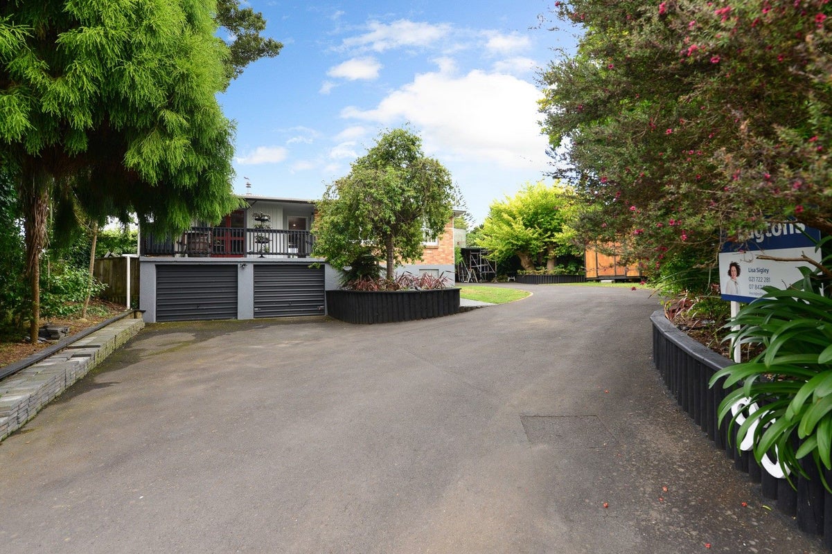 93 Storey Avenue, Forest Lake, Hamilton - Carousel 2