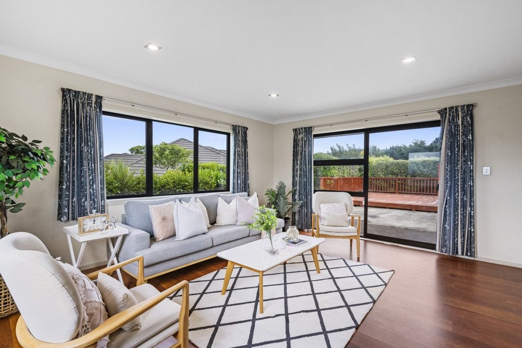 26 Ronald Scott Grove, Riverstone Terraces, Upper Hutt - Carousel 1
