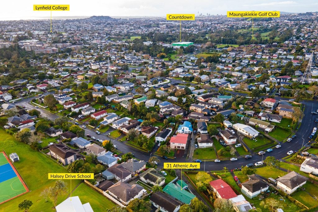 31 Athenic Avenue, Lynfield, Auckland - Carousel 21