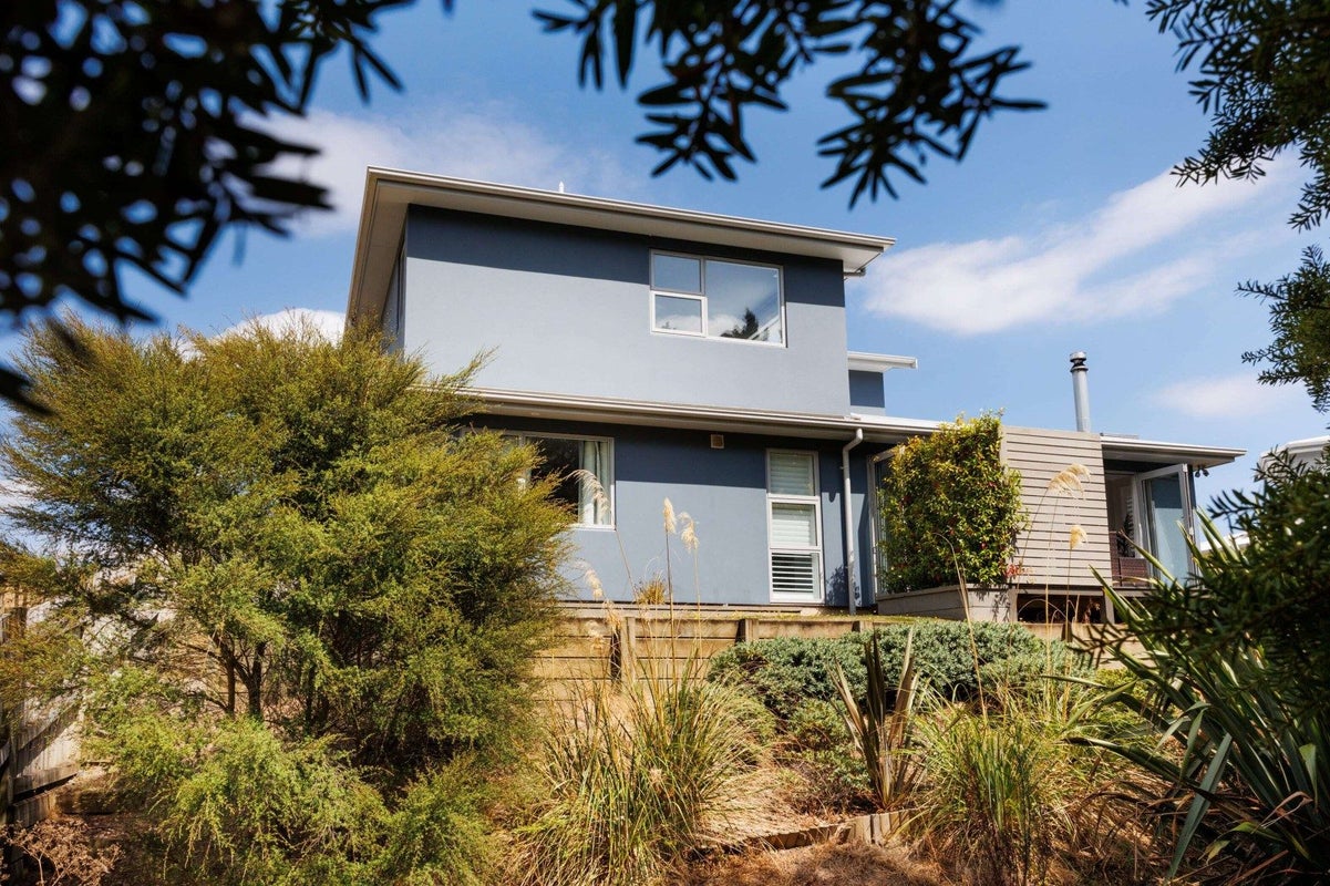 7 Tower Place, Fitzherbert, Palmerston North - Carousel 22