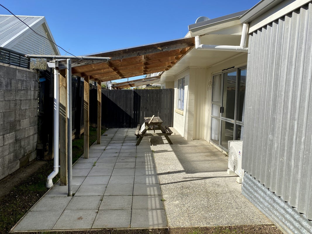 85 Clyde Street, Hamilton East, Hamilton - Carousel 8