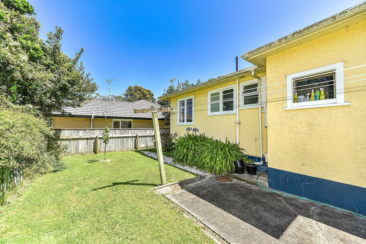 1 Plunket Street, Durie Hill, Whanganui - Carousel 21