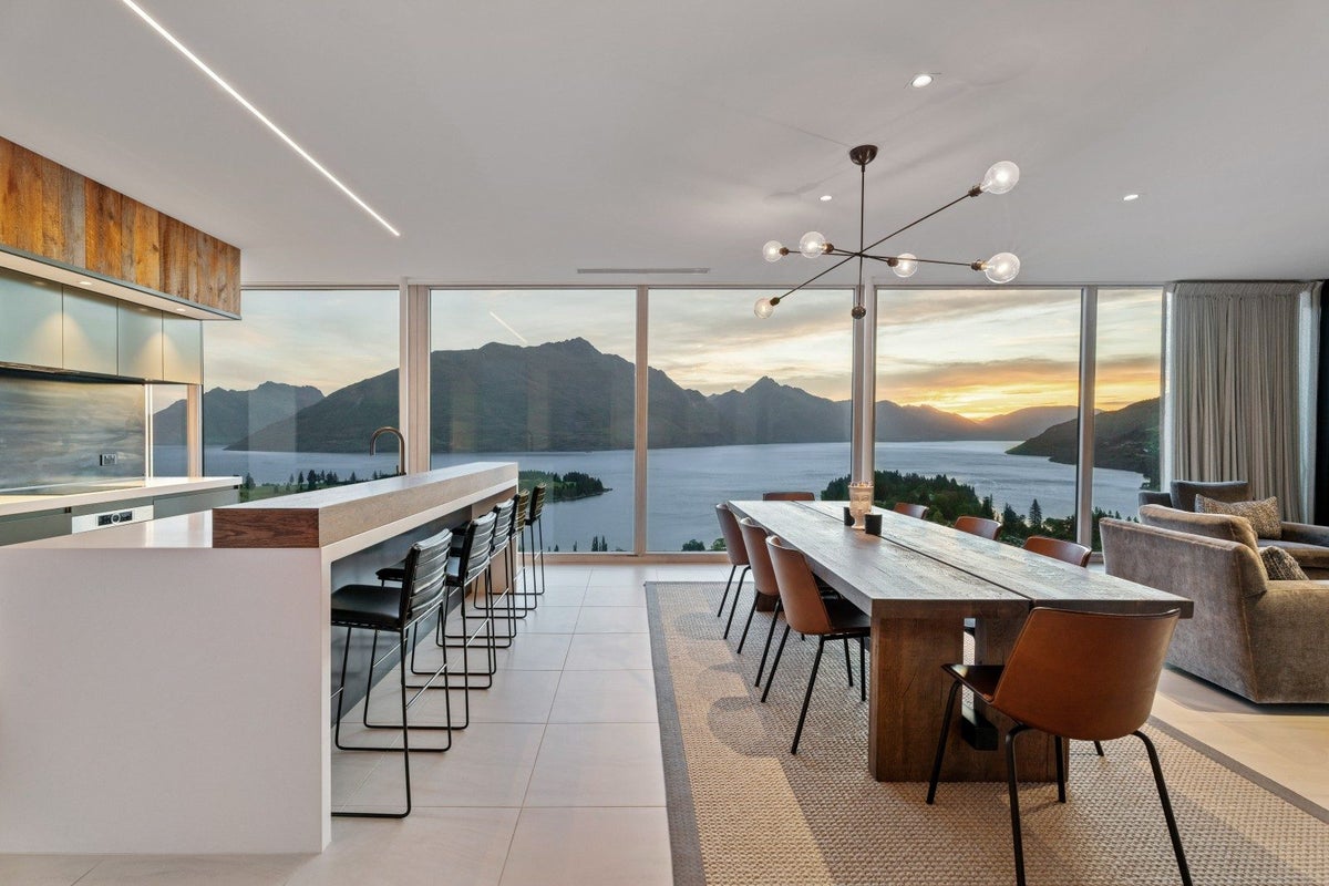 32 Edinburgh Drive, Town Centre, Queenstown-Lakes, Otago - Carousel 2