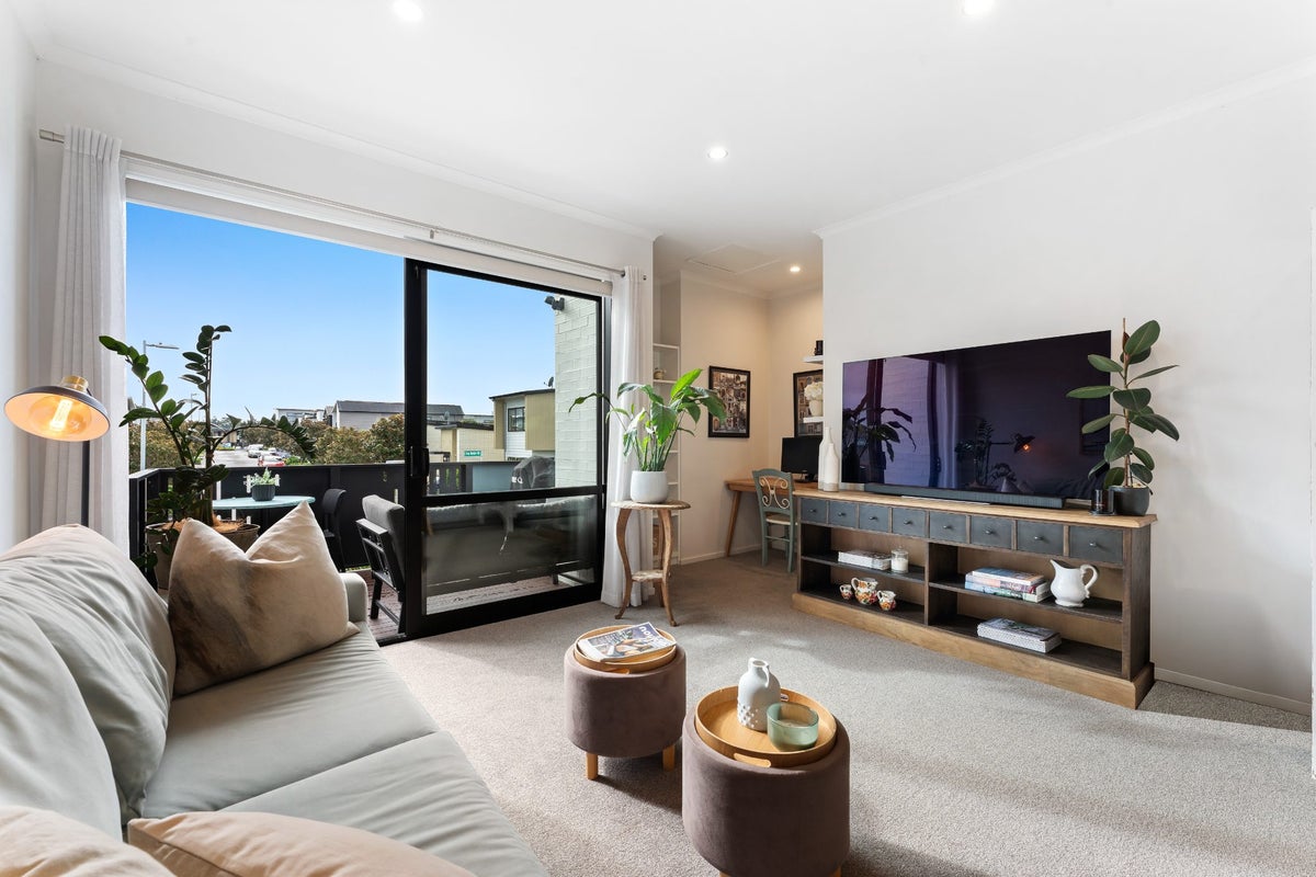 11 Onekiritea Road, Hobsonville, Auckland - Carousel 2