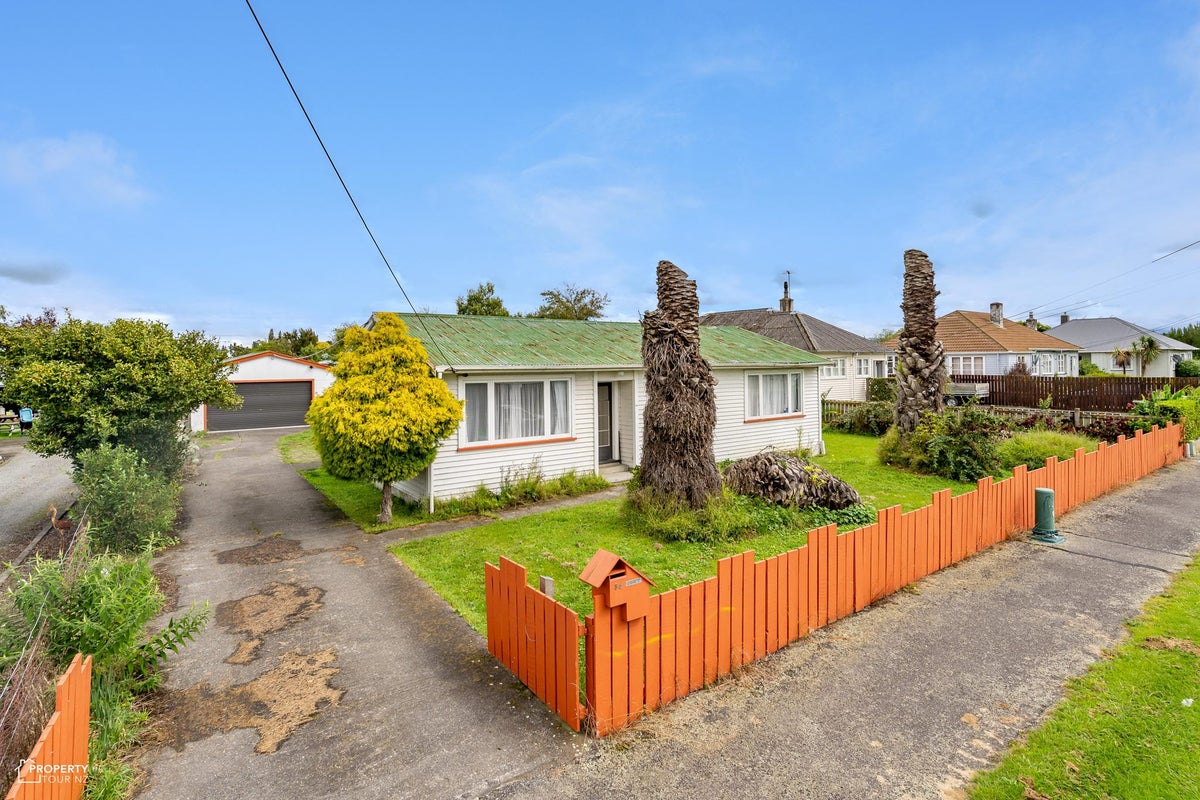 86 Kuripuni Street, Kuripuni, Masterton - Carousel 1