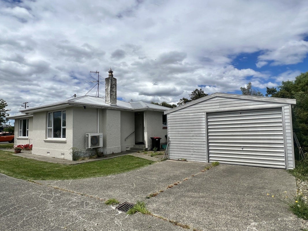 52 Paterson Street, Grasmere, Invercargill - Carousel 14