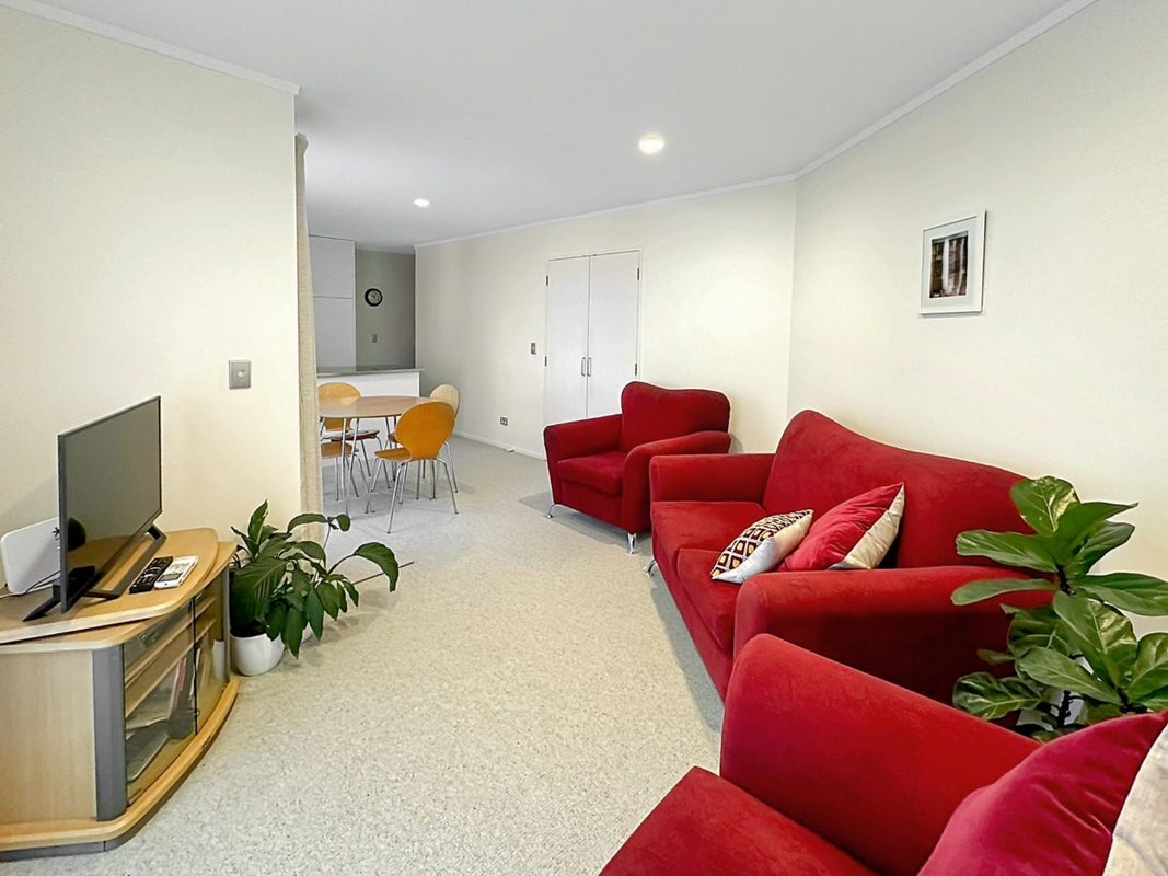 47/3 Wagener Place, Mount Albert, Auckland - Carousel 2