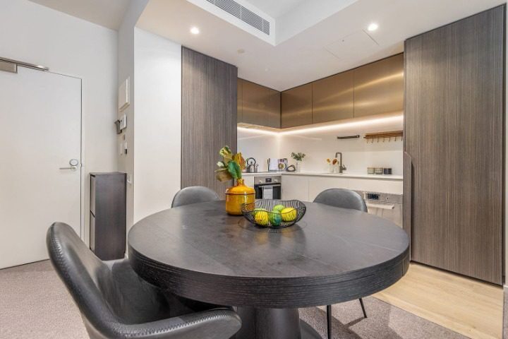 1207/10 Commerce Street, Auckland Central, Auckland - Carousel 2