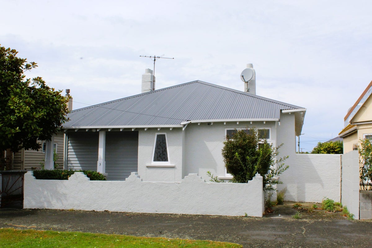 3 Douglas Street, Saint Kilda, Dunedin - Carousel 1