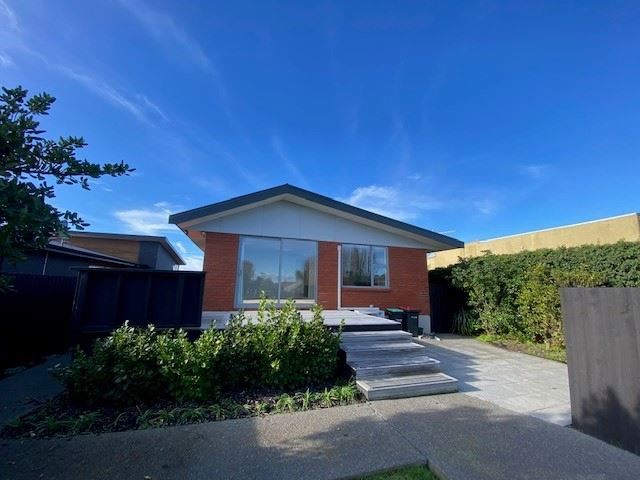 2/518 Marine Parade, South New Brighton, Christchurch - Carousel 1