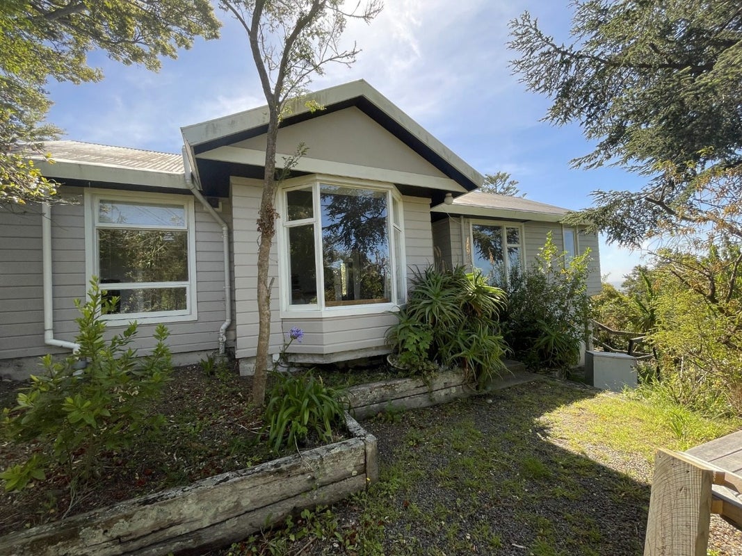 116 Moncks Spur Road, Redcliffs, Christchurch - Carousel 1