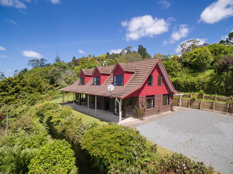 51 Corbett Drive, Minden, Tauranga - Carousel 1