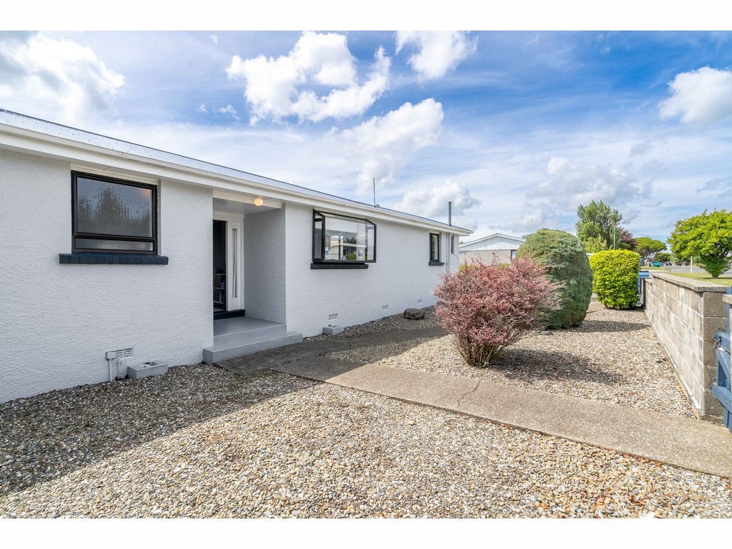 26 Dome Street, Georgetown, Invercargill - Carousel 26