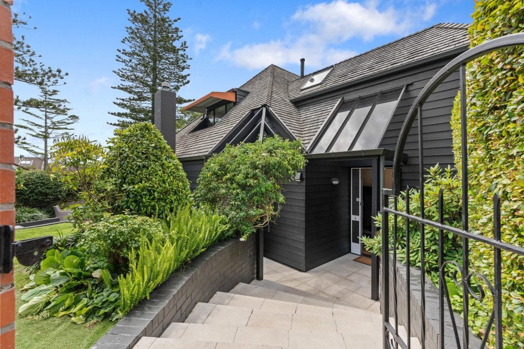 15A Upland Road, Remuera, Auckland - Carousel 1