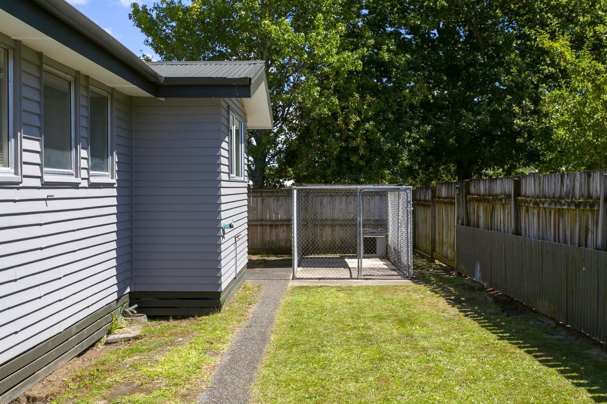27 Runuku Grove, Turangi, Turangi - Carousel 21