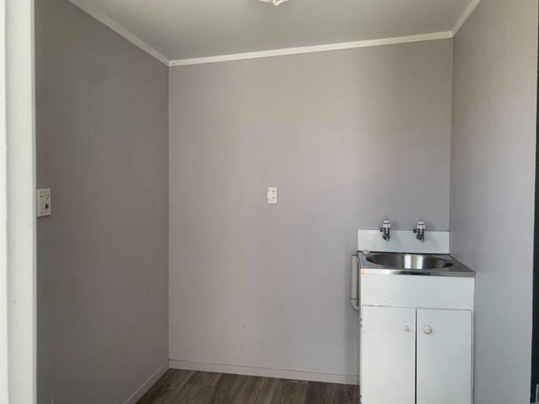 23 Rawlings Street, Bader, Hamilton - Carousel 7