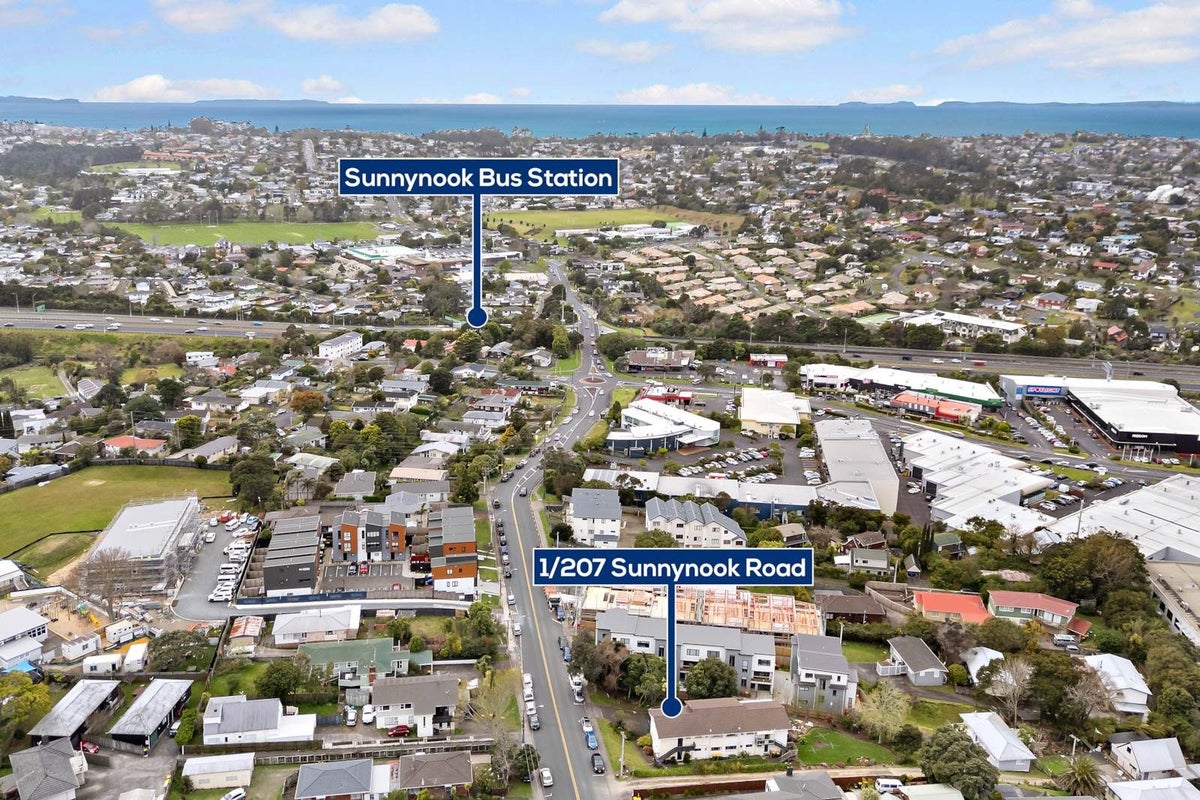 1/207 Sunnynook Road, Wairau Valley, Auckland - Carousel 17