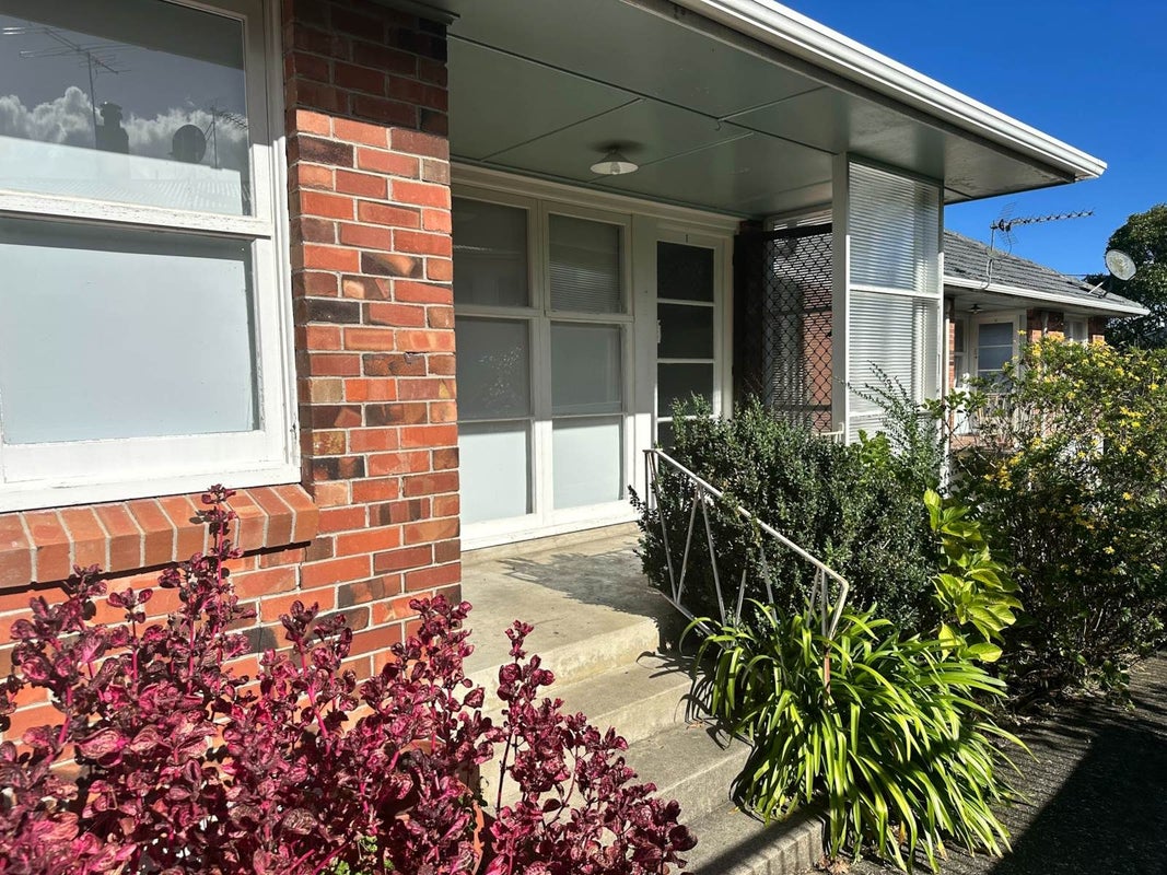 3/52 Felton Mathew Avenue, Saint Johns, Auckland - Carousel 1