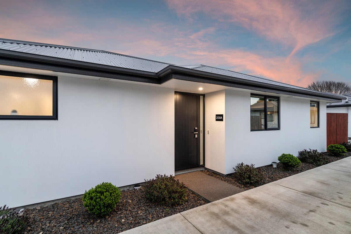 2/30A Northcote Road, Northcote, Christchurch - Carousel 1