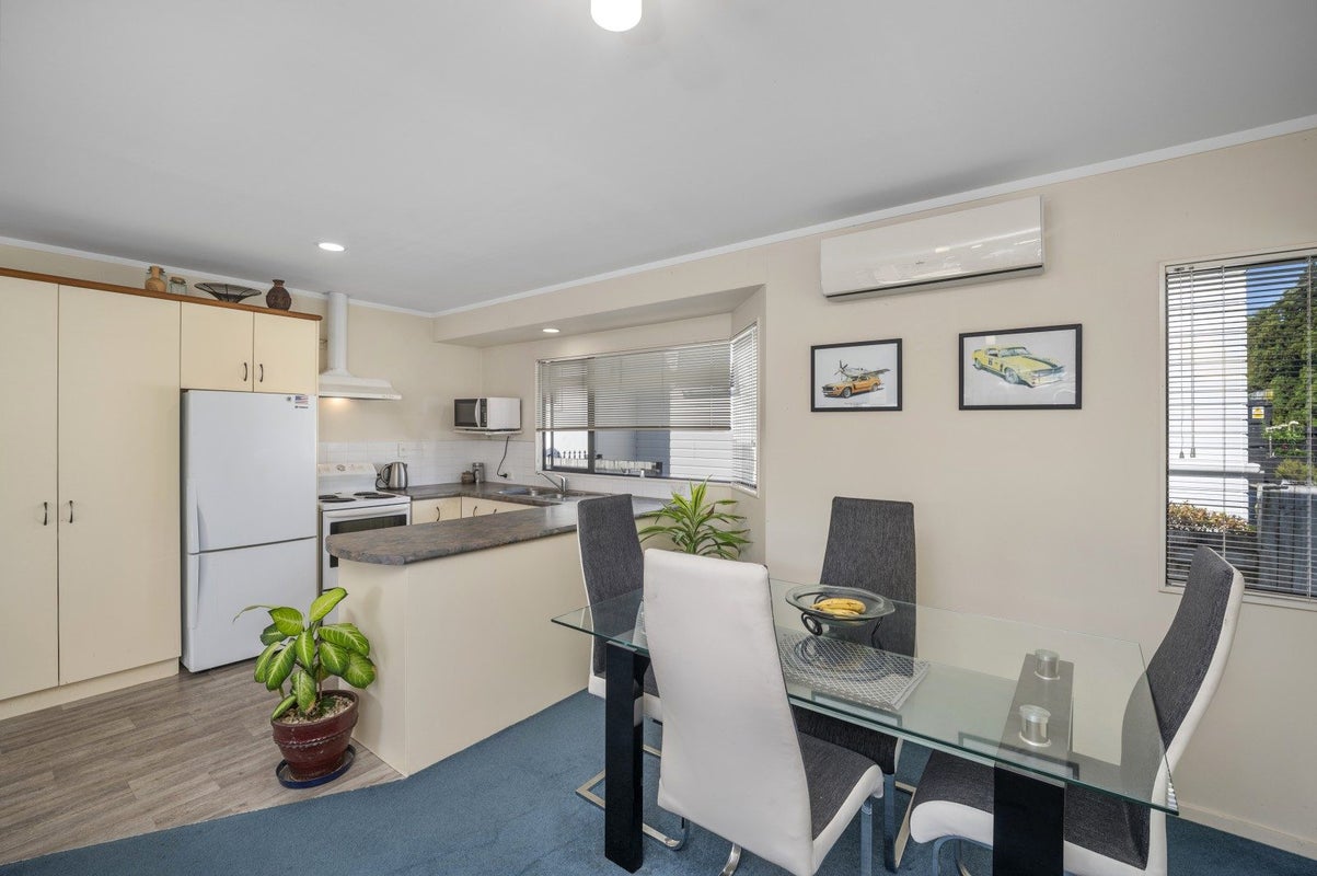 12 Smylie Close, Ohauiti, Tauranga - Carousel 2