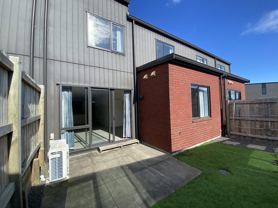 2B Delemere Place, Glen Innes, Auckland City, Auckland - Carousel 15