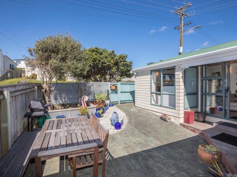 37 Matatiro Street, Titahi Bay, Porirua - Carousel 1