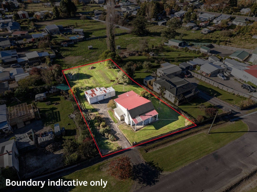 16 Feltham Street, Hunterville, Hunterville - Carousel 2