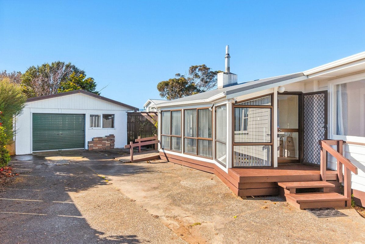 49 Toru Road, Paraparaumu Beach, Paraparaumu - Carousel 2