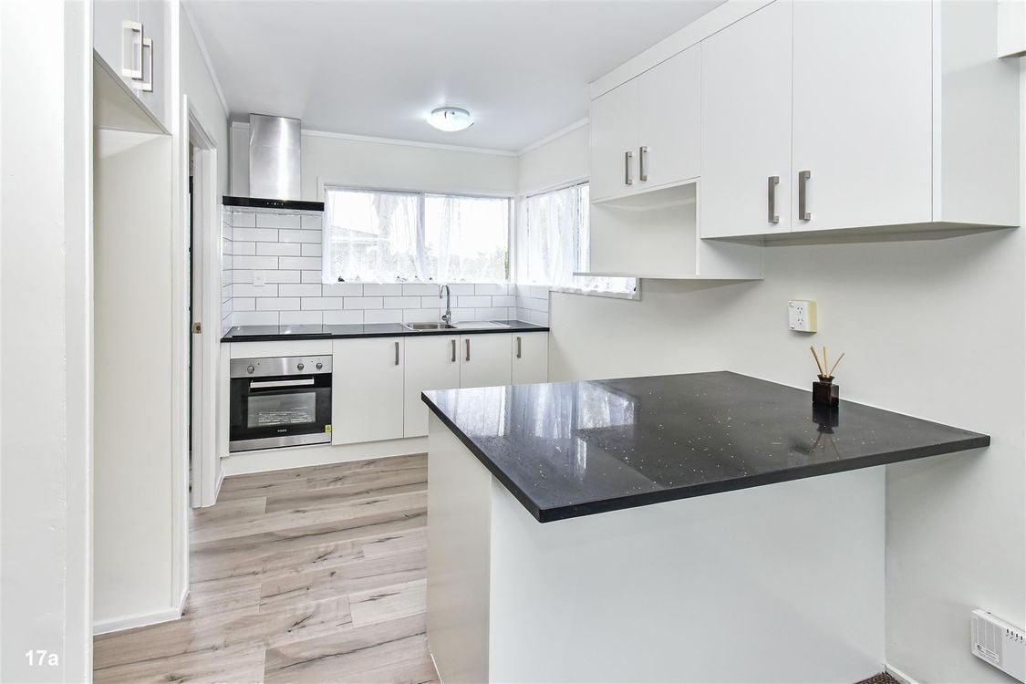 1/17 Hoturoa Place, Manurewa, Auckland - Carousel 2