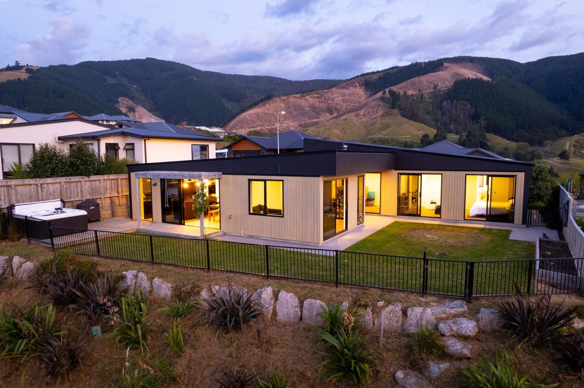 32 Huntaway Close, Stoke, Nelson - Carousel 2